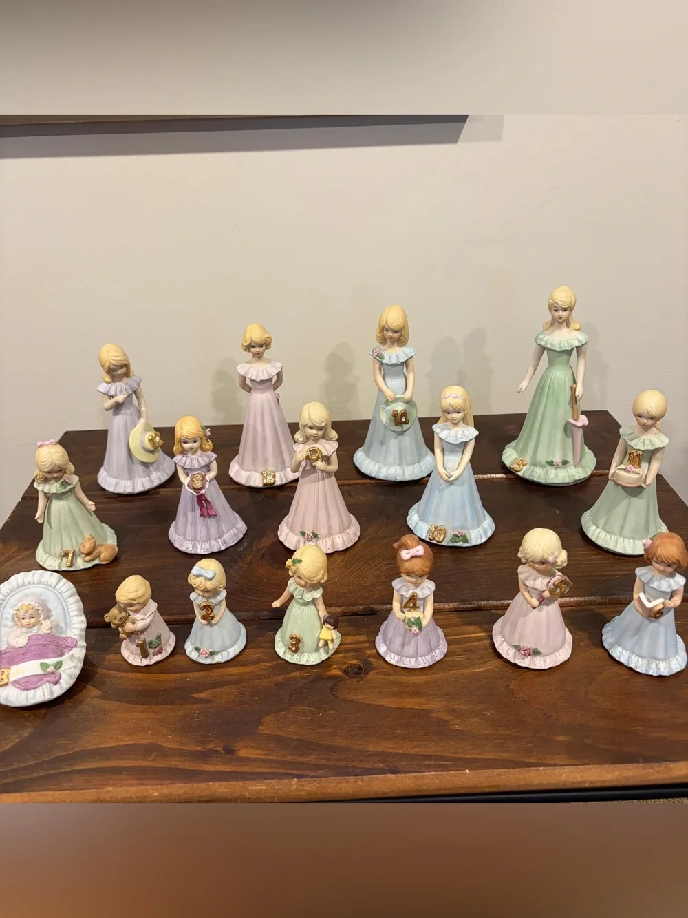 Lot of 16 Vintage Growing Up Birthday Girls Baby-15 Years Old Blonde/2 Brunette